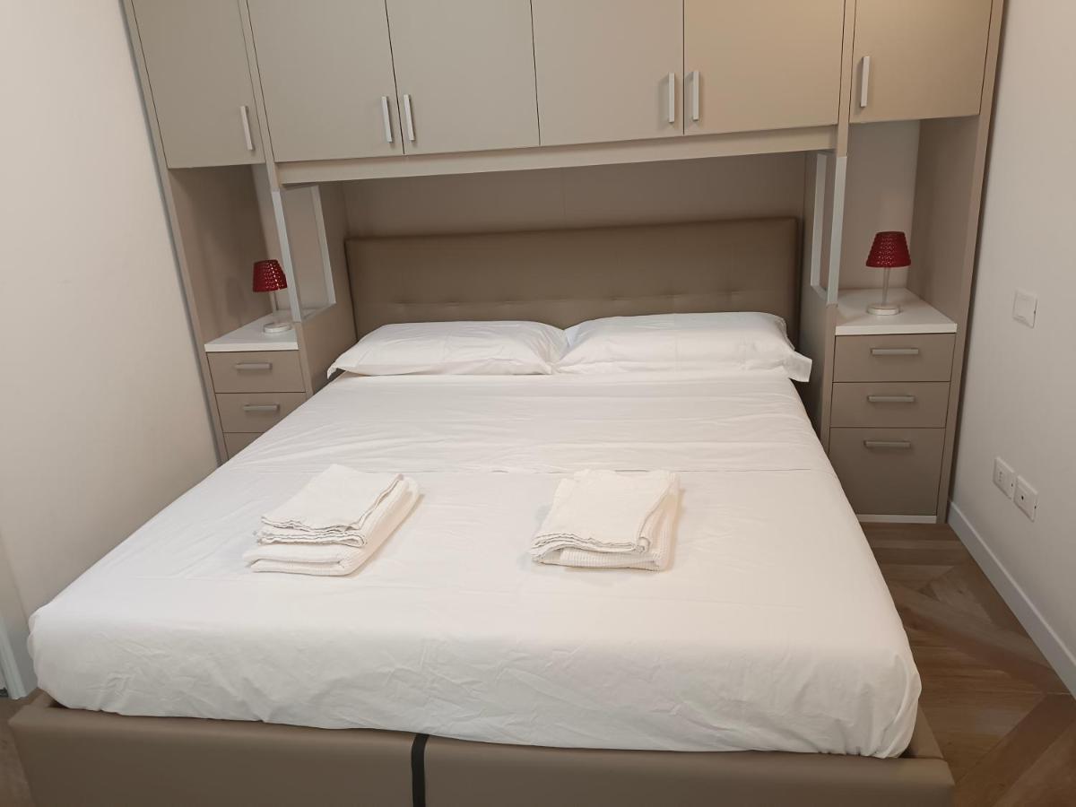 Apartament Luminoso Bilocale Zona Tibaldi Bocconi Mediolan Zewnętrze zdjęcie